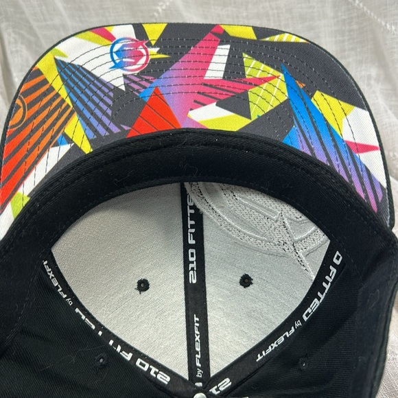 Slednecks - Picture 5 of 9